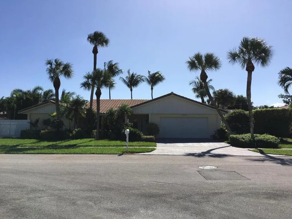 780 SW 17th Street Boca Raton FL 33486