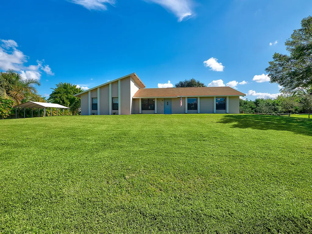 15722 93rd Lane N Jupiter FL 33478