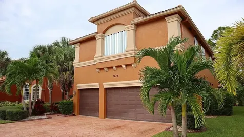 2244 Ridgewood Circle Royal Palm Beach FL 33411