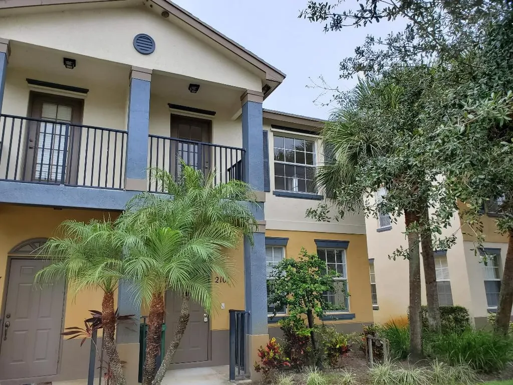 2101 SE Glen Ridge Drive Port St Lucie FL 34952