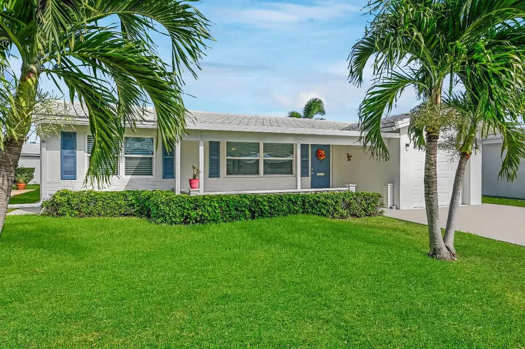 1012 SW 16th Street Boynton Beach FL 33426