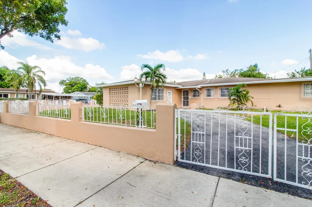 2935 NW 183rd Street Miami Gardens FL 33056