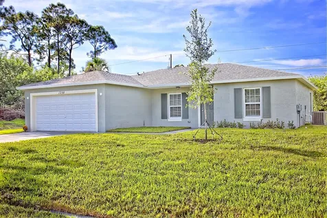 2209 SW Savage Boulevard Port St Lucie FL 34953