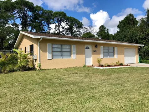 1672 SE Floresta Drive Port St Lucie FL 34983