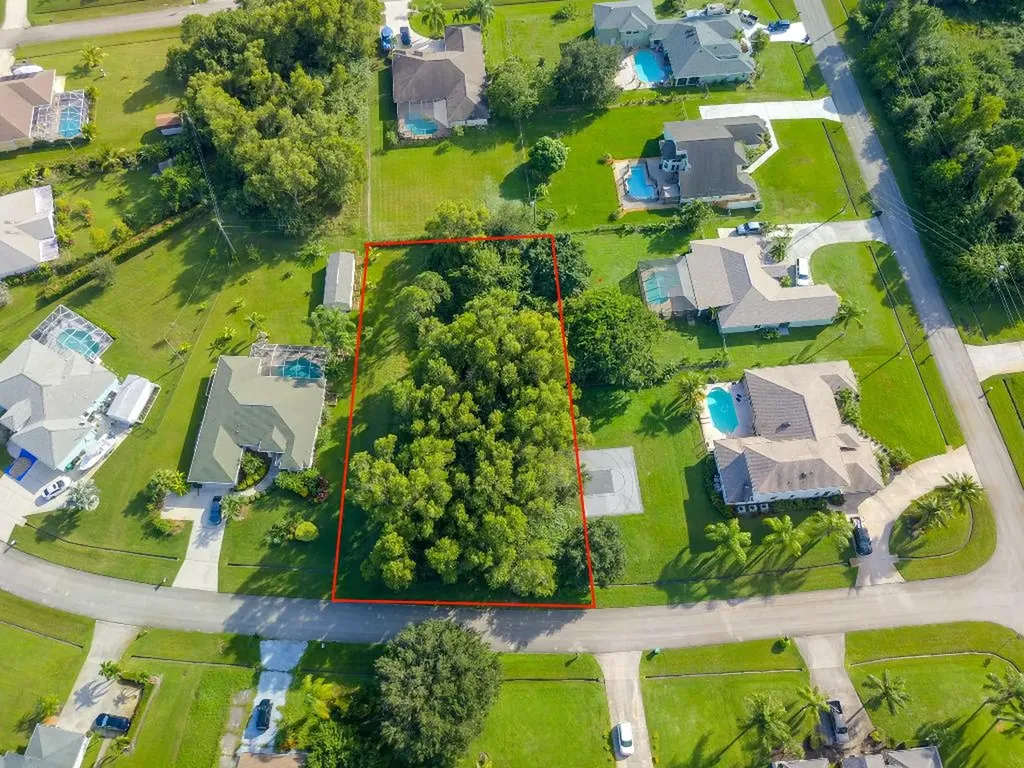 106 SW Meade Circle Port St Lucie FL 34953