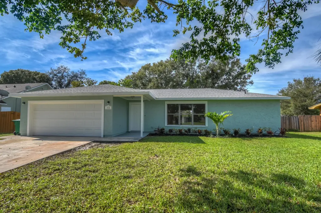 926 SW Curtis Street Port St Lucie FL 34983