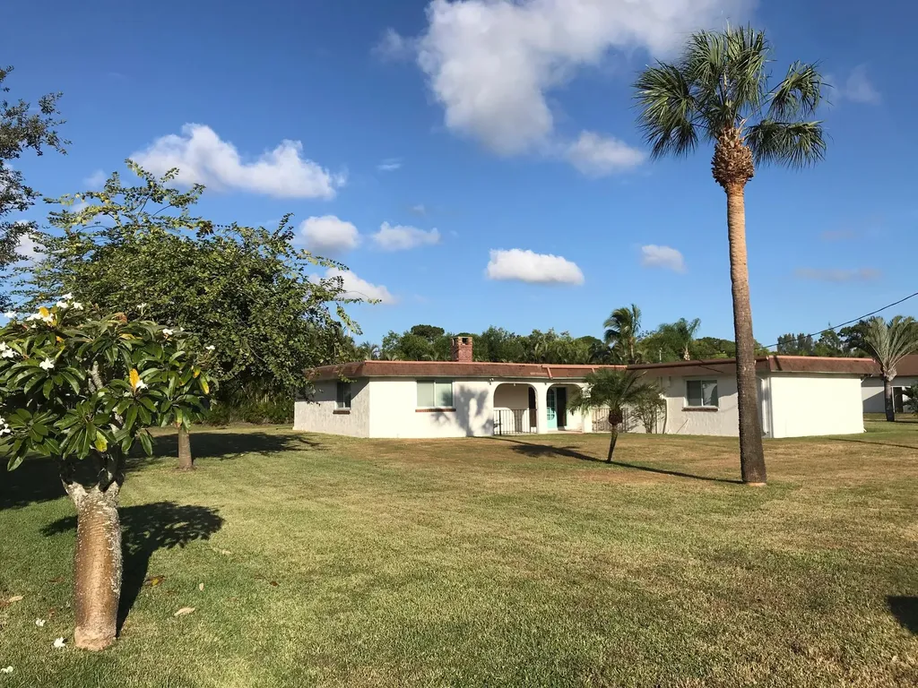 5327 Woods West Drive Lake Worth FL 33463
