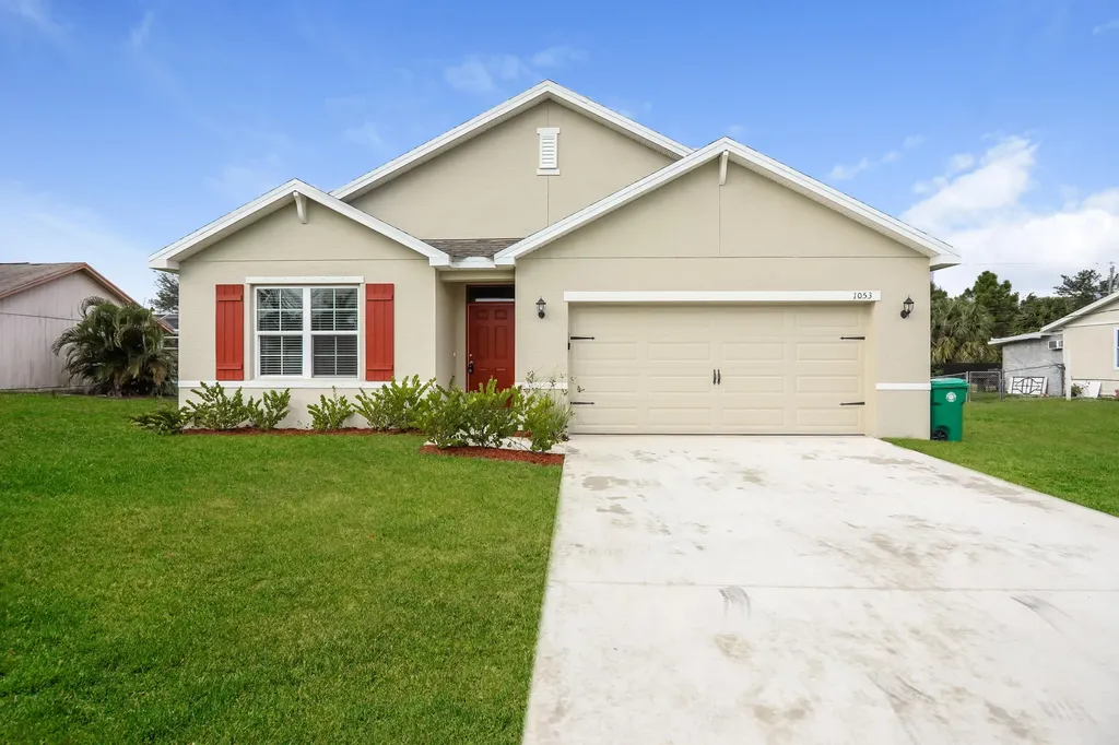 1053 SW Canary Terrace Port St Lucie FL 34953