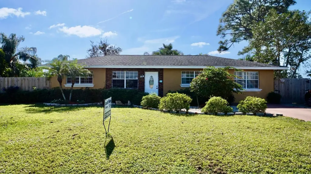 3574 Lothair Avenue Boynton Beach FL 33436