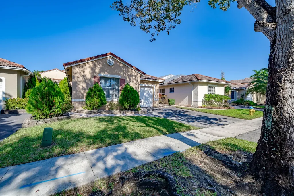 17915 SW 10th Court Pembroke Pines FL 33029