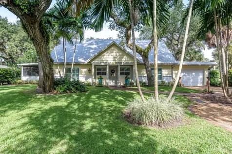 535 Gardenia Lane Vero Beach FL 32963