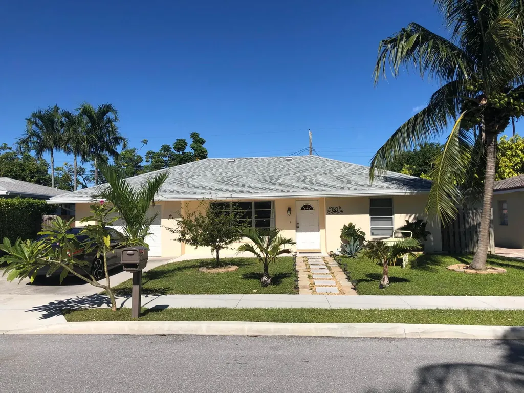 334 Vanderbilt Drive Lake Worth Beach FL 33460