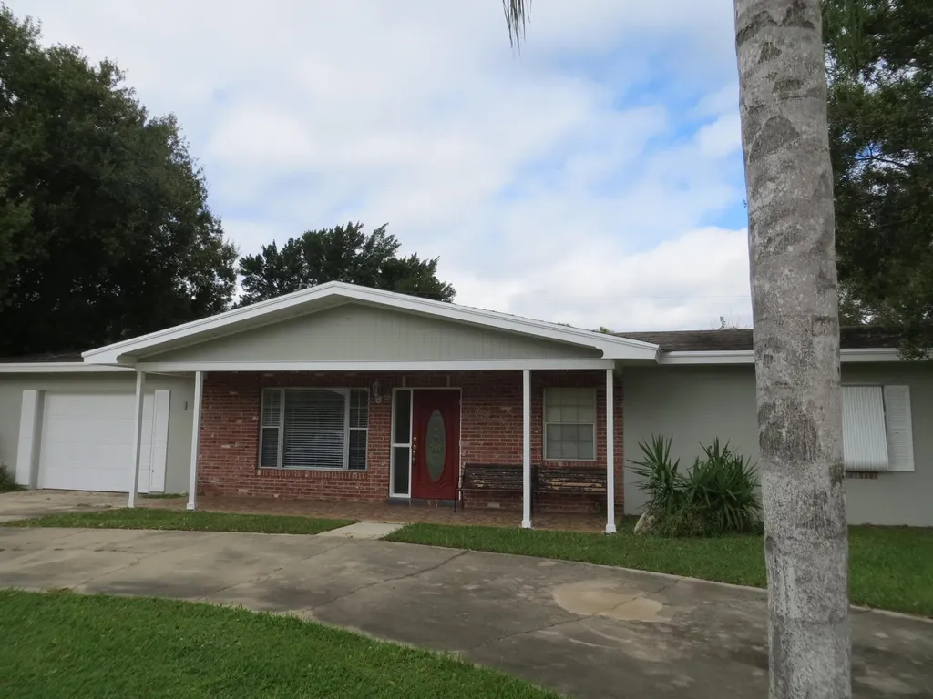 920 Coral Street Fort Pierce FL 34982