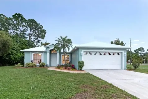 402 SE Wallace Terrace Port St Lucie FL 34983