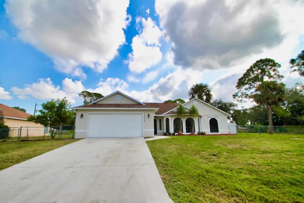 1773 Tharp Road SE Palm Bay FL 32909