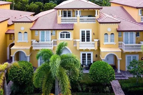 365 NE 69th Circle Boca Raton FL 33487
