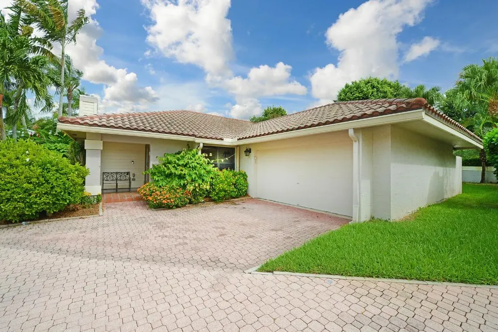 7898 Palacio Del Mar Drive Boca Raton FL 33433
