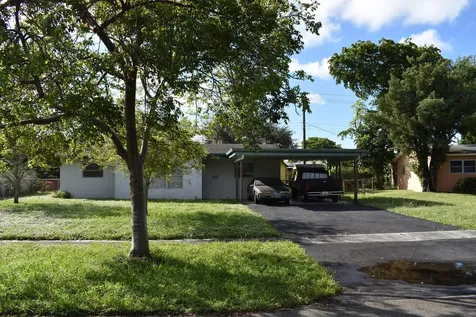 6842 NW 12th Street Plantation FL 33313