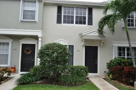 922 Kokomo Key Lane Delray Beach FL 33483