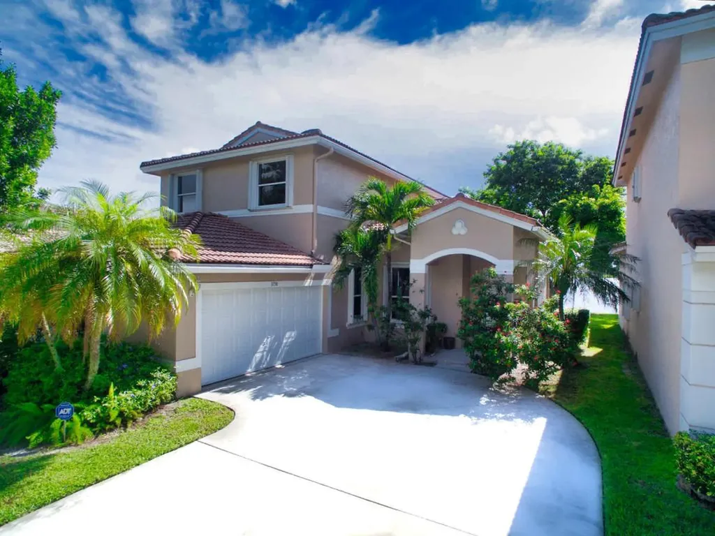 3758 Coco Lake Drive Coconut Creek FL 33073
