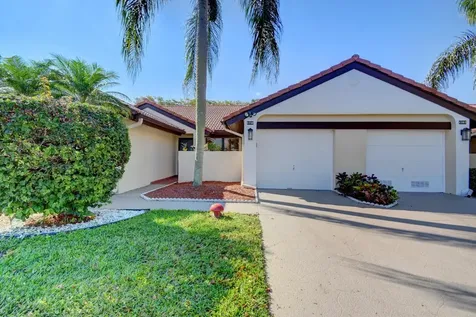 8298 Mooring Circle Boynton Beach FL 33472