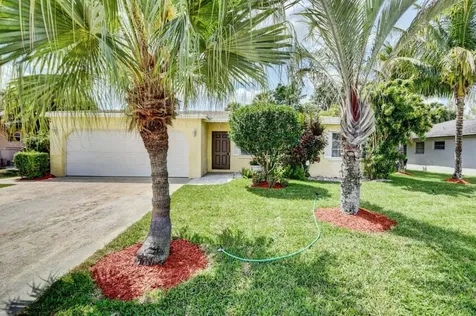 22560 Lanyard Street Boca Raton FL 33428