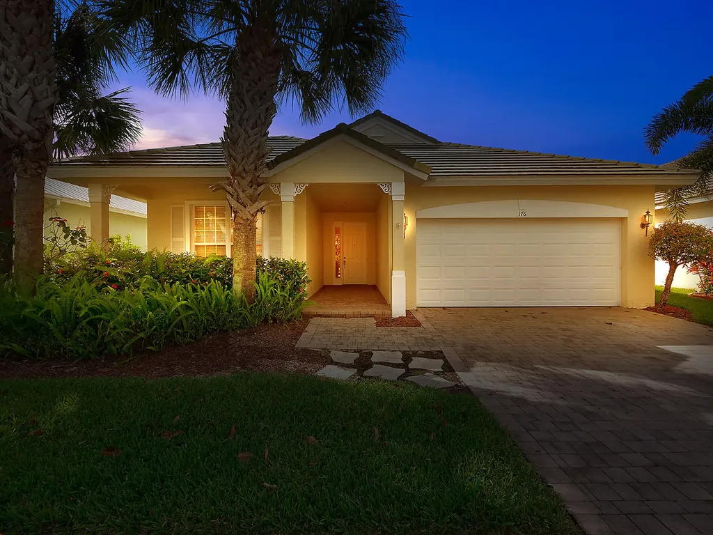 176 NW Swann Mill Circle Port St Lucie FL 34986