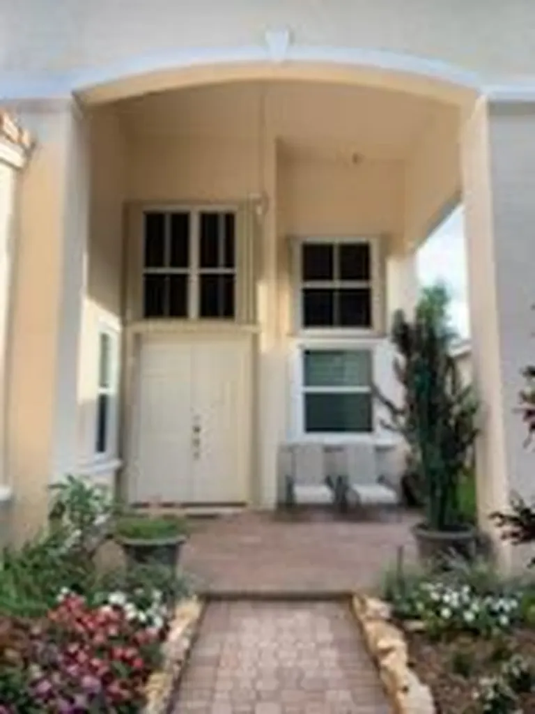 5434 NW 48th Street Coconut Creek FL 33073