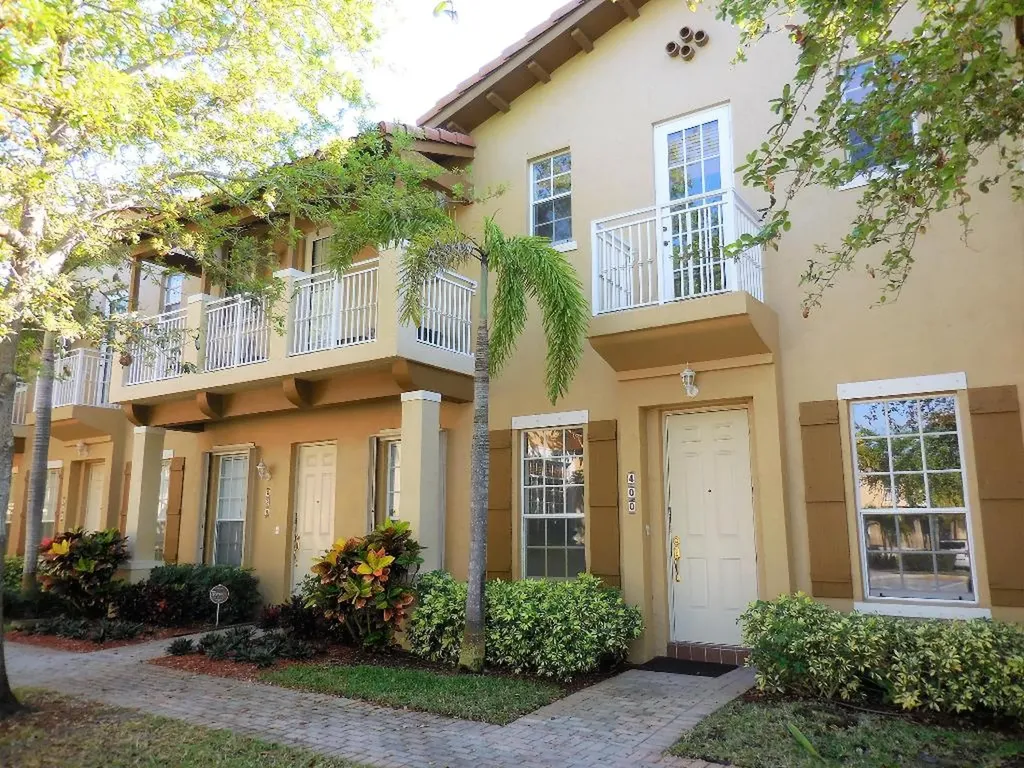 400 NW 25th Avenue Boynton Beach FL 33426