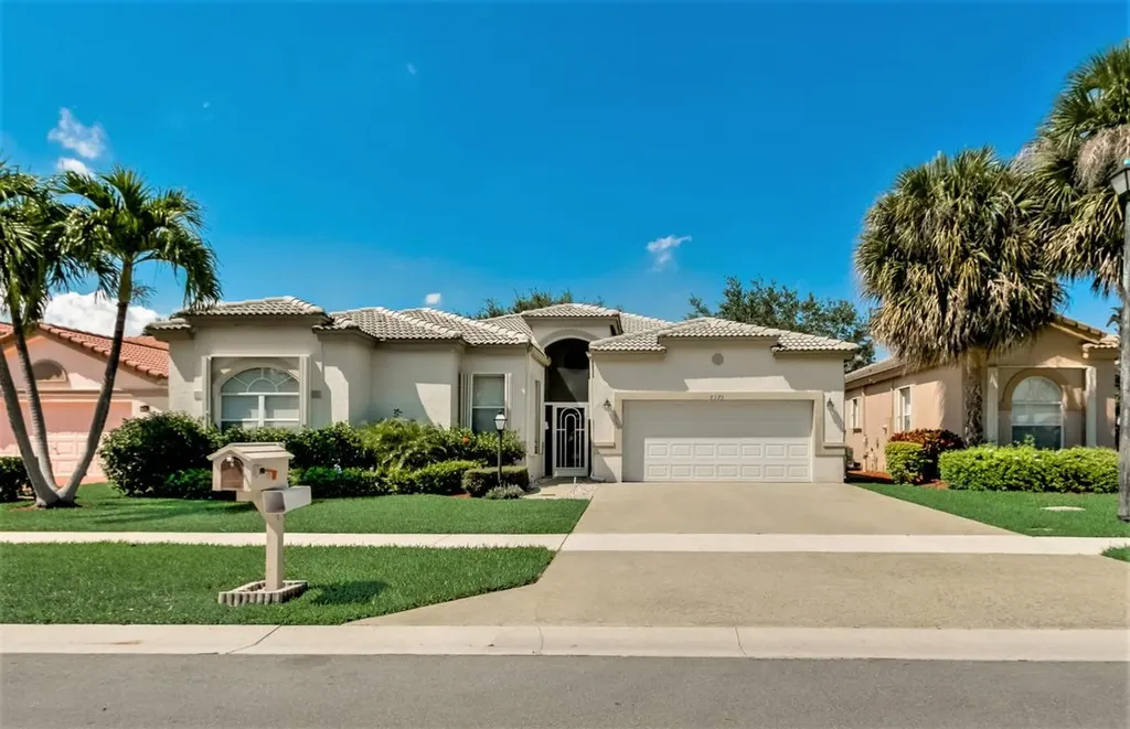 8371 Winter Springs Lane Lake Worth FL 33467