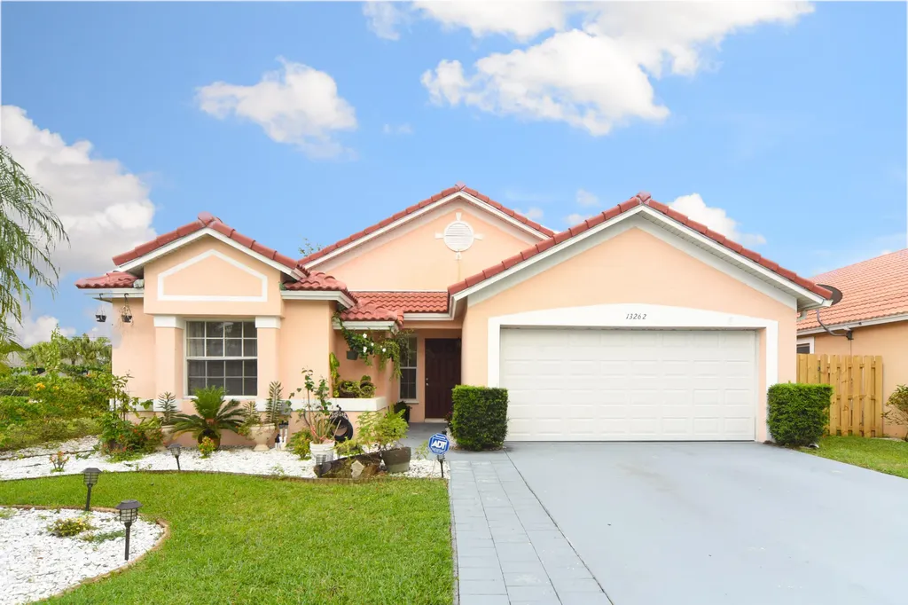 13262 Greenshore Place Wellington FL 33414