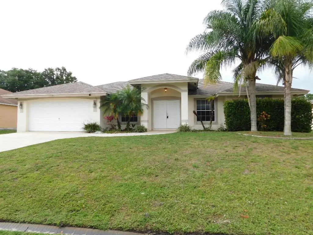 1230 SW Asturia Avenue Port St Lucie FL 34953