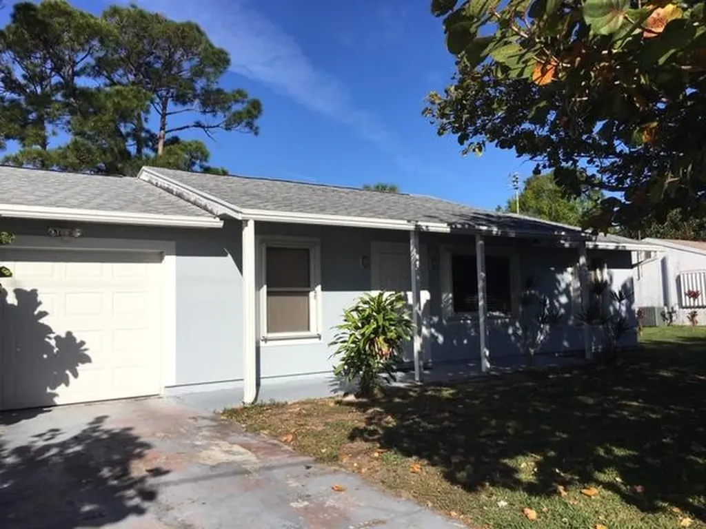 2222 SE Wald Street Port St Lucie FL 34984