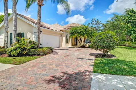 9003 SE Hawks Nest Court Hobe Sound FL 33455