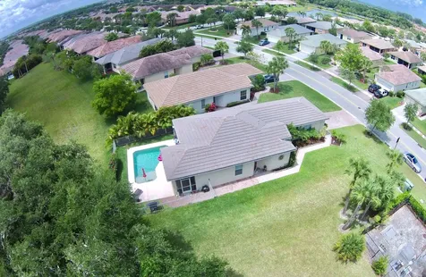 9652 SW Glenbrook Drive Port St Lucie FL 34987
