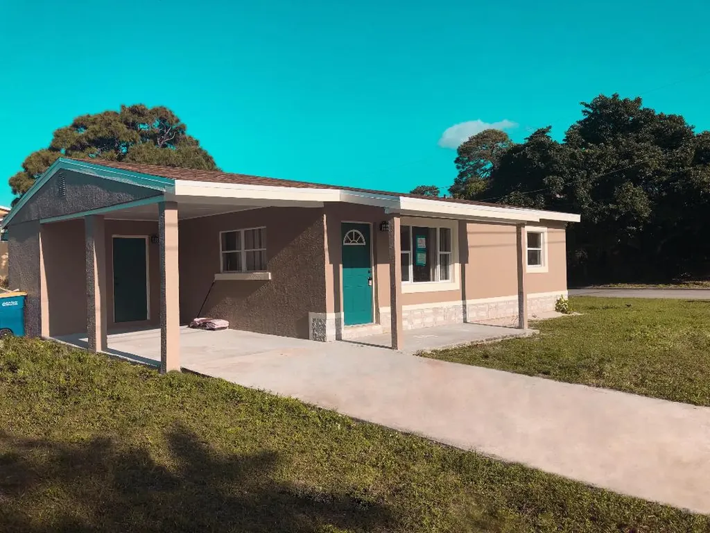 911 N 22nd Street Fort Pierce FL 34950