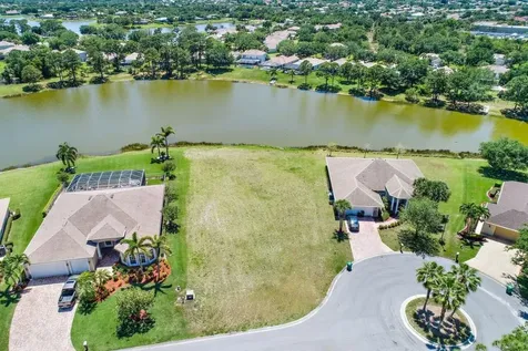 155 SW Fernleaf Trail Port St Lucie FL 34953