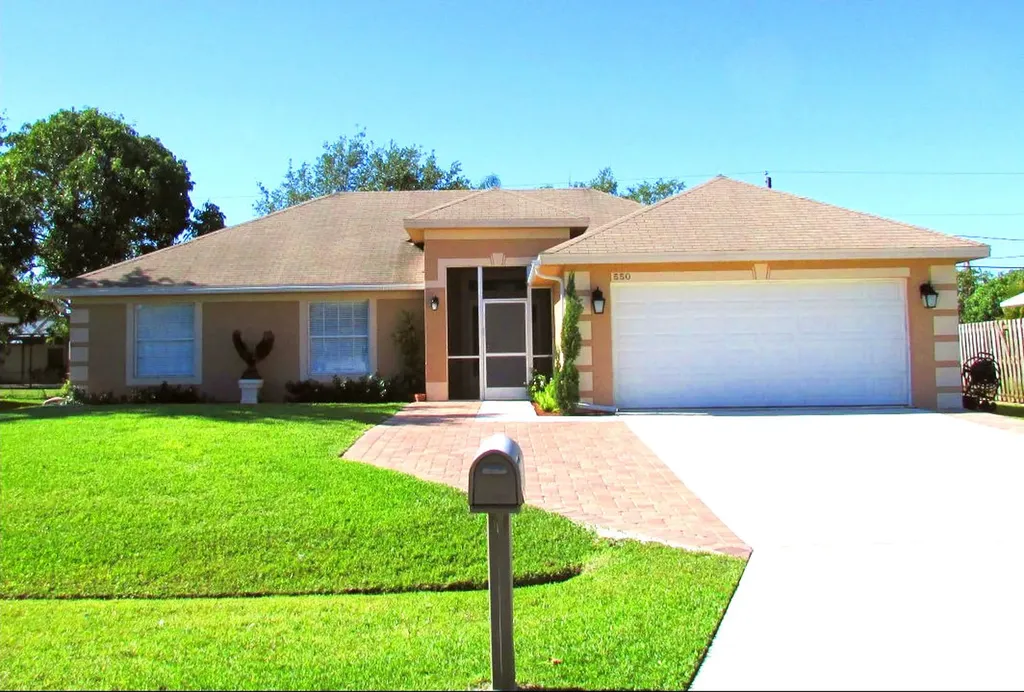 550 SW Butler Avenue Port St Lucie FL 34983
