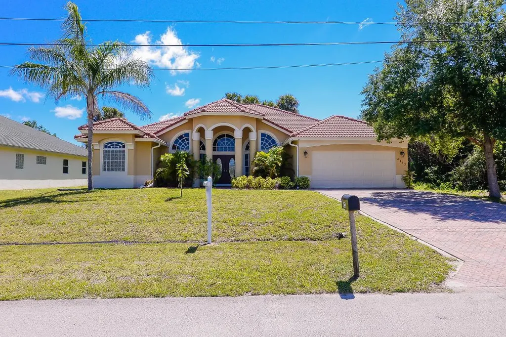 4413 SW Wabash Street Port St Lucie FL 34953
