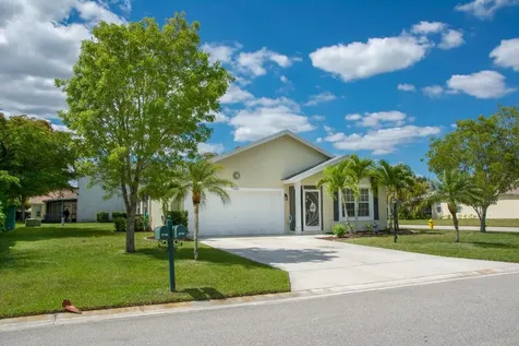 2744 SW Montego Terrace Stuart FL 34997