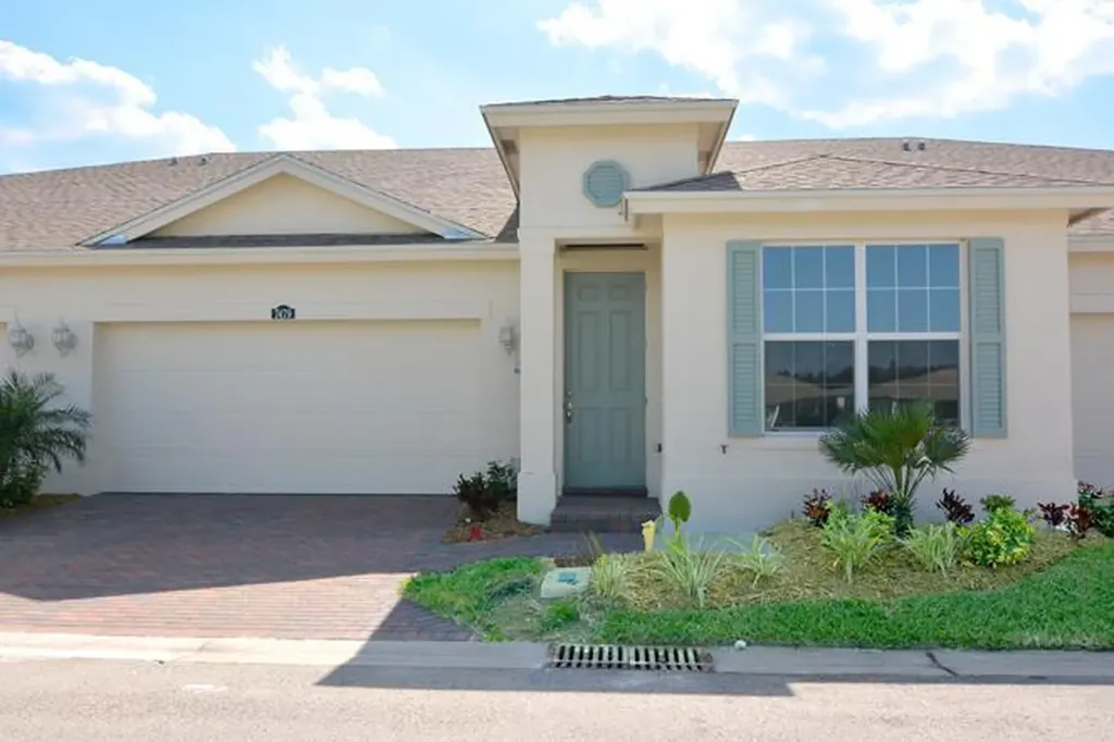 6015 Scott Story Way Vero Beach FL 32967