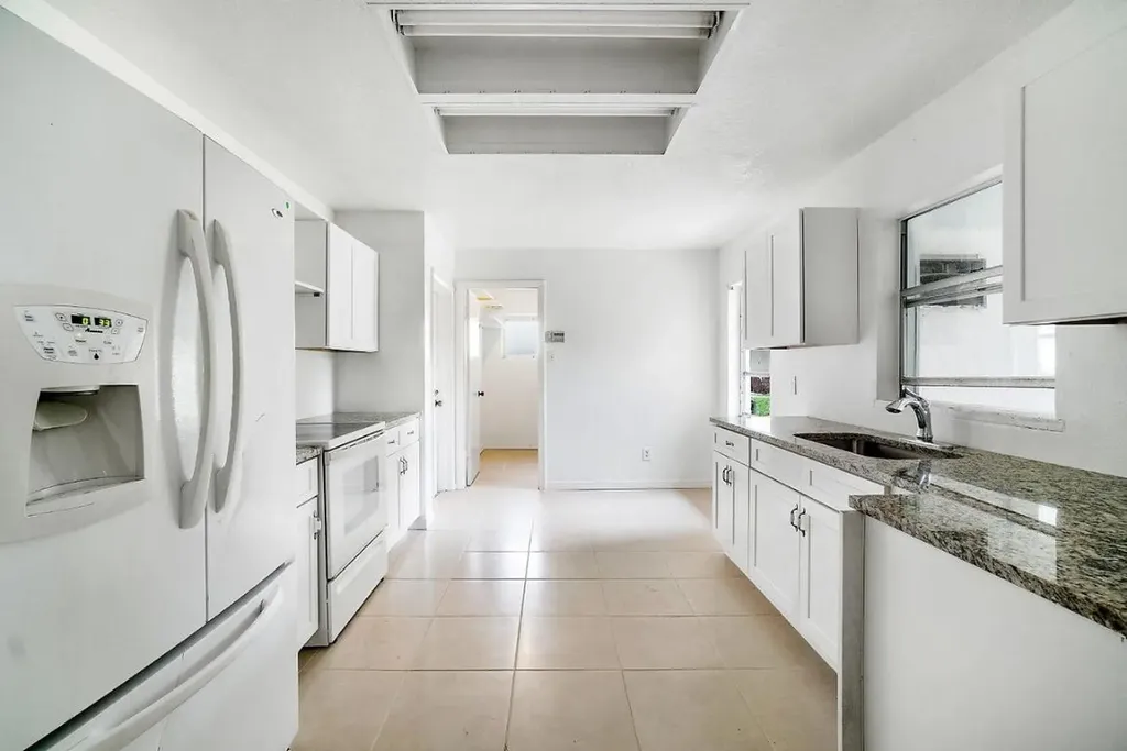 2904 Sherwood Lane Fort Pierce FL 34982