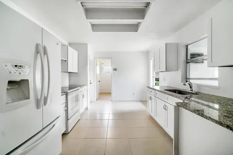 2904 Sherwood Lane Fort Pierce FL 34982