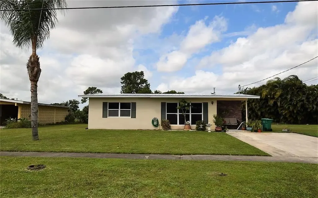 3166 SE Monte Vista Street Port St Lucie FL 34952