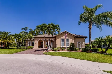 832 SW Vineland Court Port St Lucie FL 34986