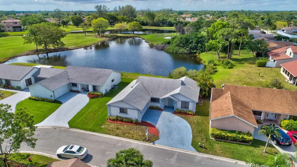 9568 Palisades Park Road Boca Raton FL 33428