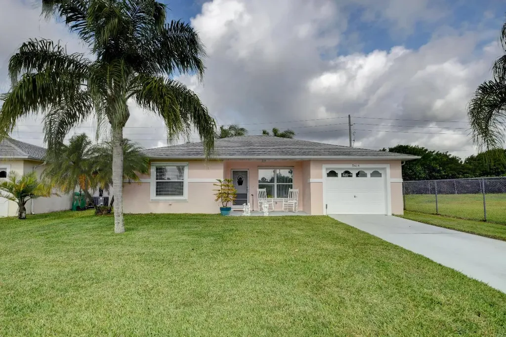 5614 Travelers Way Fort Pierce FL 34982