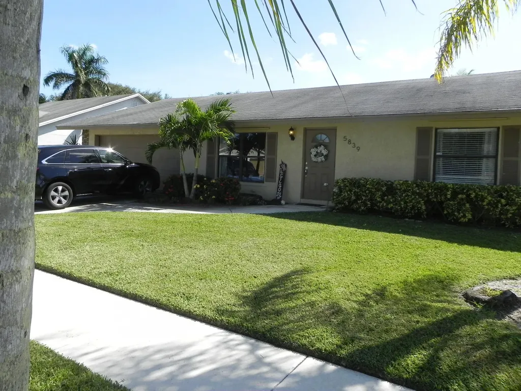 5839 Autumn Ridge Road Lake Worth FL 33463