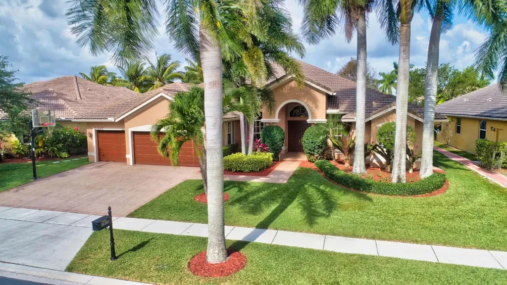 21247 Falls Ridge Way Boca Raton FL 33428