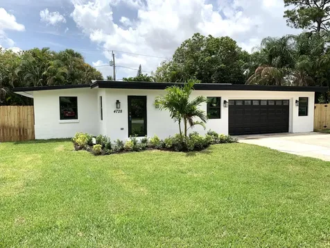 4278 Anna Lane Palm Springs FL 33406